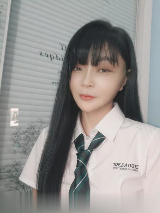 骚姐姐...
